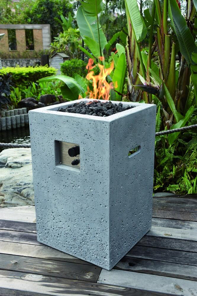 Gas-Feuertisch Kelut in heller Natursteinoptik aus Faserbeton online